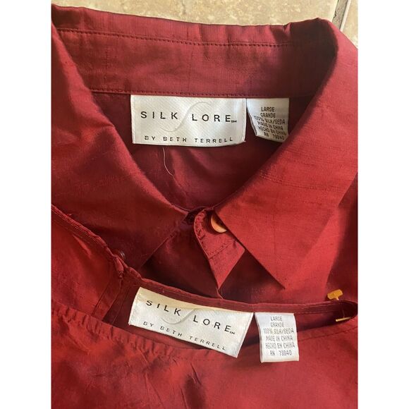 SILK Lore Burgundy Shirt / Jacket & Tank 100% Silk  L Embellished Gold Vintage - Picture 3 of 10